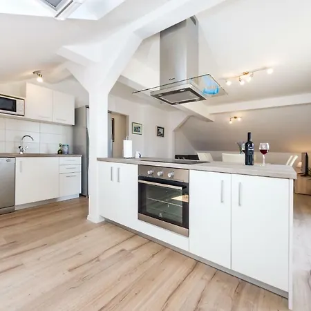 Iva Apartamento Zadar