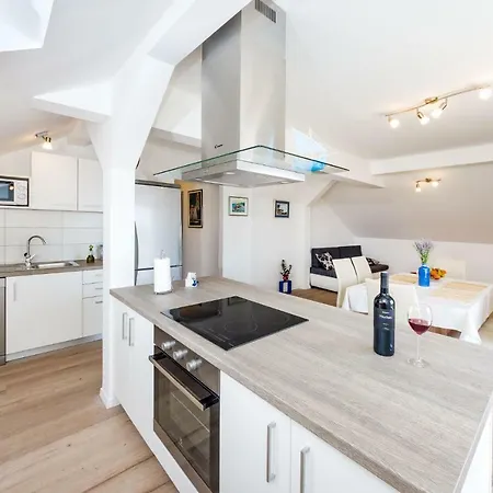 Iva Apartment Zadar